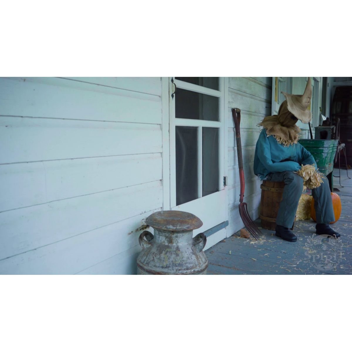 4 Ft 7 In Sitting Scarecrow Animatronic - Image 2